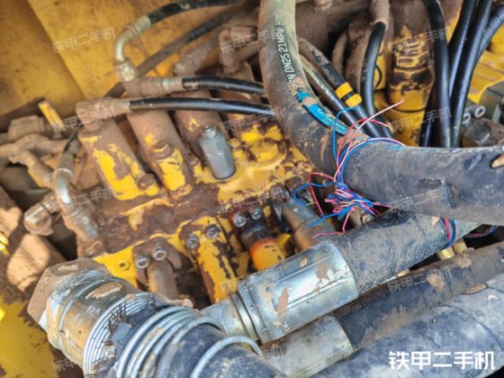 2018年 CAT-؟ 336D2