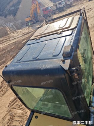 2018年 CAT-؟ 336D2