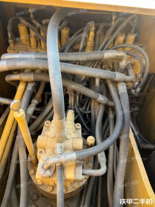 2017 CATERPILLAR 320D2