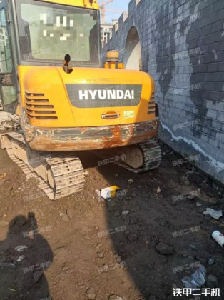 2017 HYUNDAI R 60VS