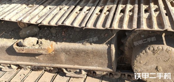 2016コマツPC240LC-8M0