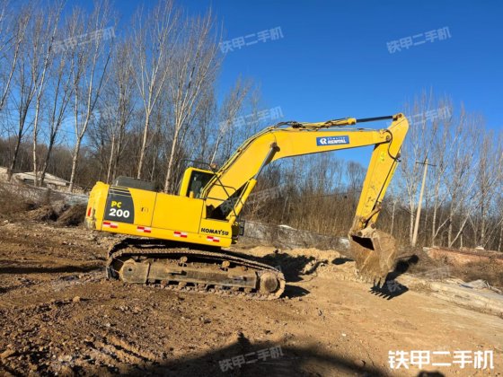 2020 KOMATSU PC200-8M0