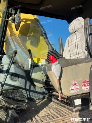 2020 KOMATSU PC200-8M0