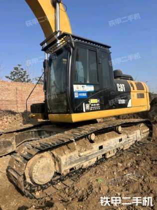 2017 年 CAT 330D2L