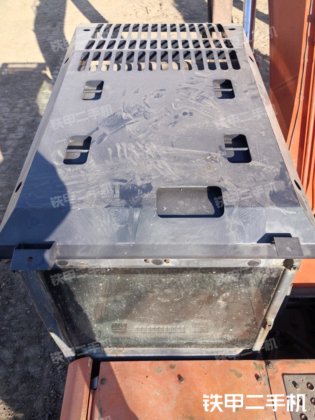 2017 日立 ZX200LC-5A