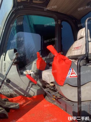 2016 KOBELCO SK200-8