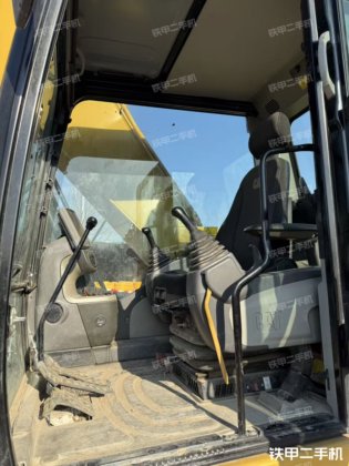 2018 CATERPILLAR 326D2 L