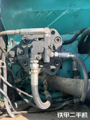 2015コベルコ SK210LC-8