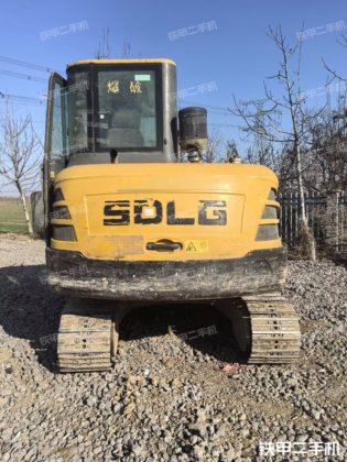 2015 SDLG LG665E