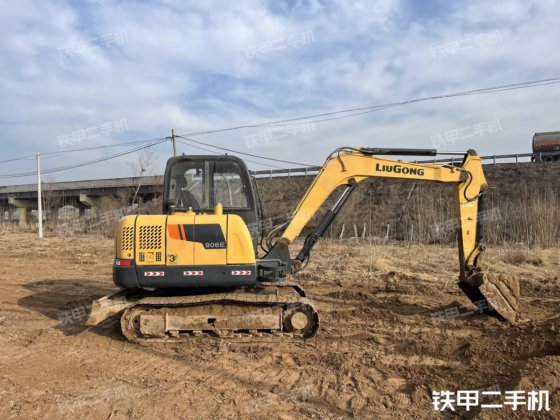 2018 LIUGONG CLG906E