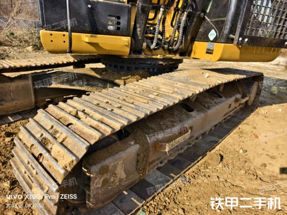 2016年 CAT儿 320D2