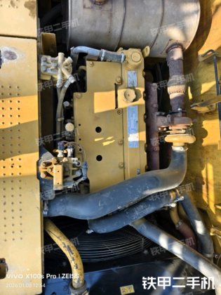 2016年キャタピラー 320D2