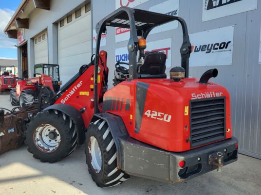 2018 Schäffer 4250