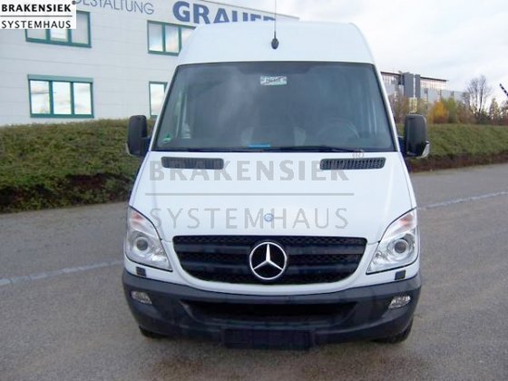 Mercedes Benz Sprinter 318 Cdi Xenon With Air Suspension New Turbo In Dortmund Germany