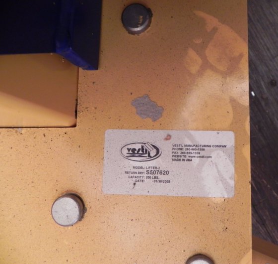 Vestil Crane Lifter2 Portable worksite lift / lifter. 200 Lb Capacity