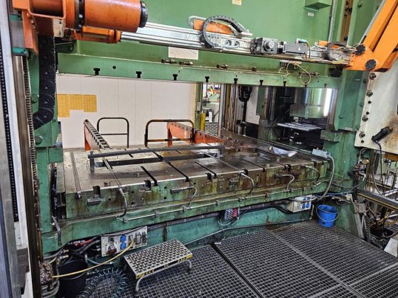 2001 Minster E2-400-120R