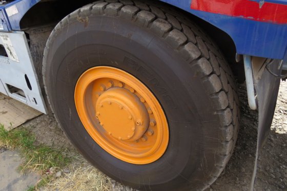 Asa Komatsu LW250 2003