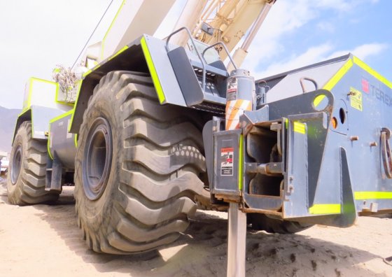 2012 Terex RT 780