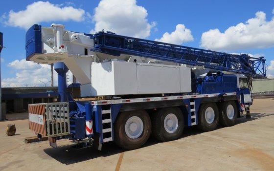 2002 Liebherr LTM 1090-2