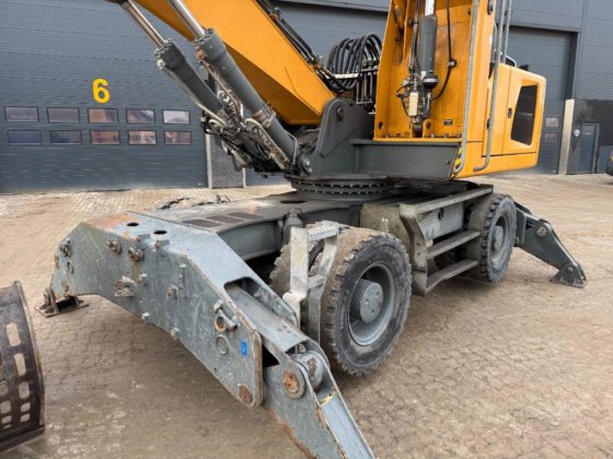 2016 Liebherr LH 22 M