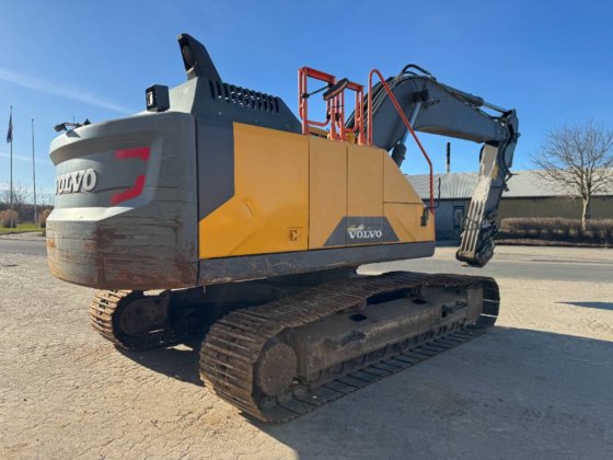 2016 沃尔沃 Ec-250 电动版