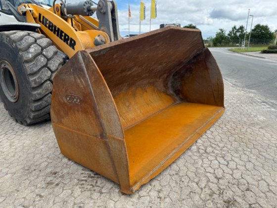 2020 利勃海尔-L586