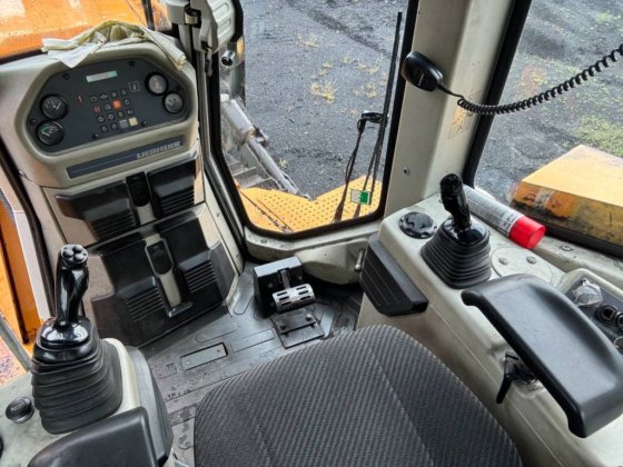 2009 利勃海尔-Pr-764