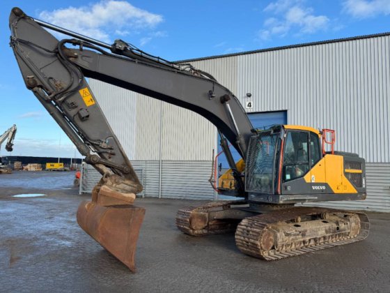 2016 Volvo EC 250 EL
