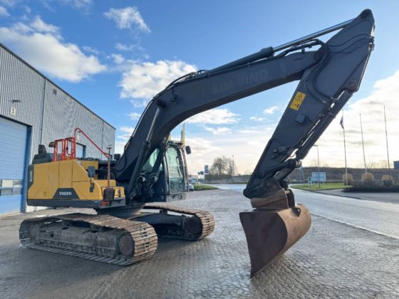 2016 Volvo EC 250 EL