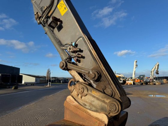2016 Volvo EC 250 EL