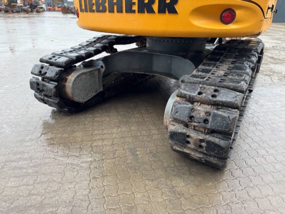2019 Liebherr R914