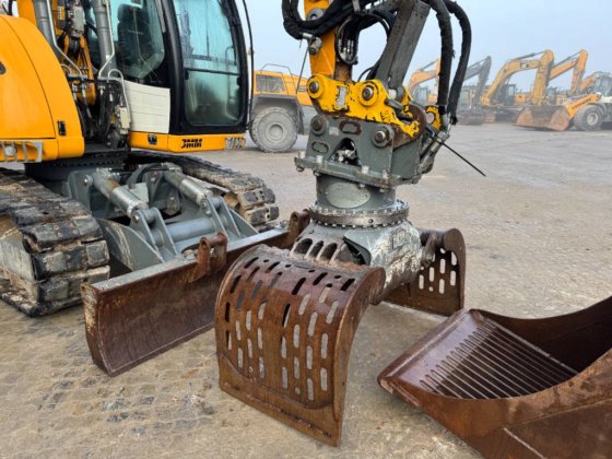 2019 Liebherr R 914