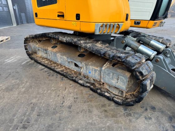2019 Liebherr R 914