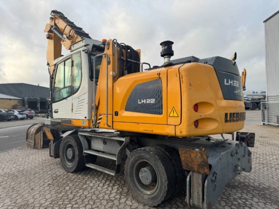 2018 Liebherr LH 22 M