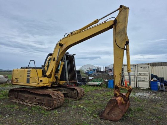KOMATSU PC120-6