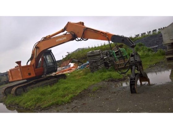 1997 HITACHI EX225 USR LC