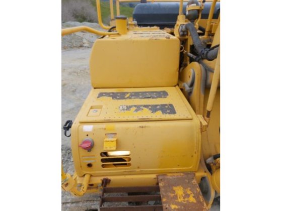 2012 KOMATSU PC270LC-8