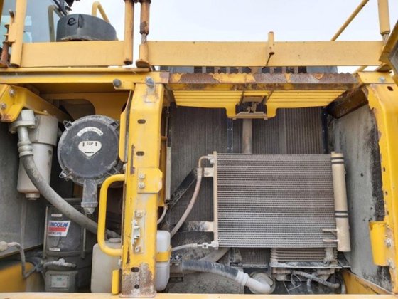 2012 KOMATSU PC270LC-8