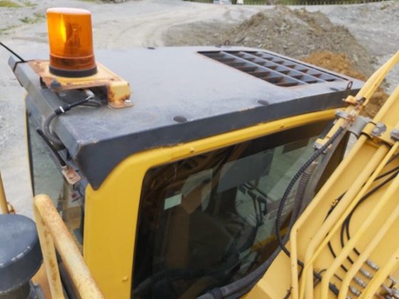 2012 KOMATSU PC270LC-8