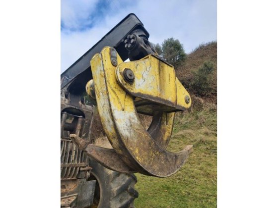 2013 JOHN DEERE 748H