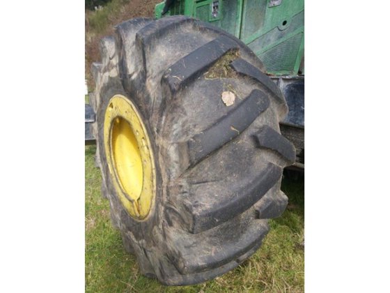 2013 JOHN DEERE 748H