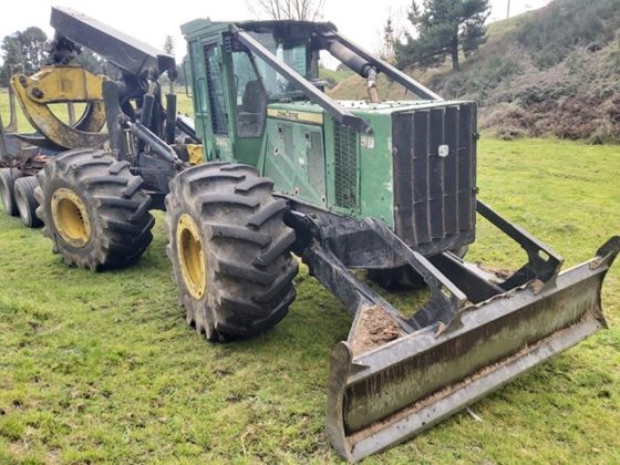 2013 JOHN DEERE 748H
