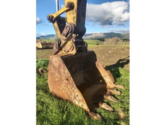 2008 CATERPILLAR 330DL