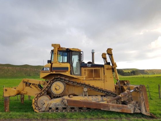1990 CATERPILLAR D7H LGP