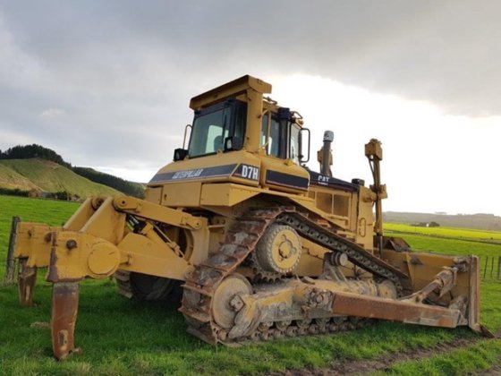 1990 CATERPILLAR D7H LGP