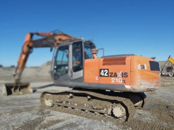 2013 HITACHI ZX210K-3