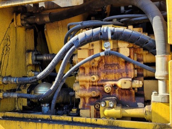 2007 KOMATSU D85EX-15EO
