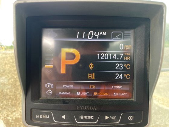 2012 HYUNDAI HL757-9