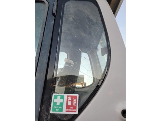 2003 SUMITOMO SH200-3