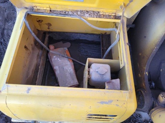 2003 SUMITOMO SH200-3